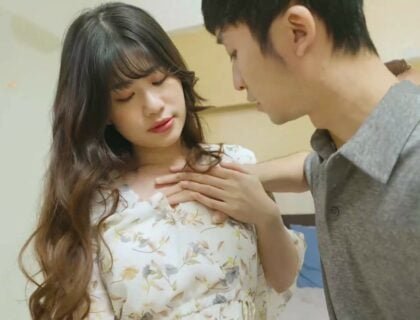 Địt mẹ kế trẻ Li Yunxi xinh đẹp 2: Cuộc chơi nóng bỏng